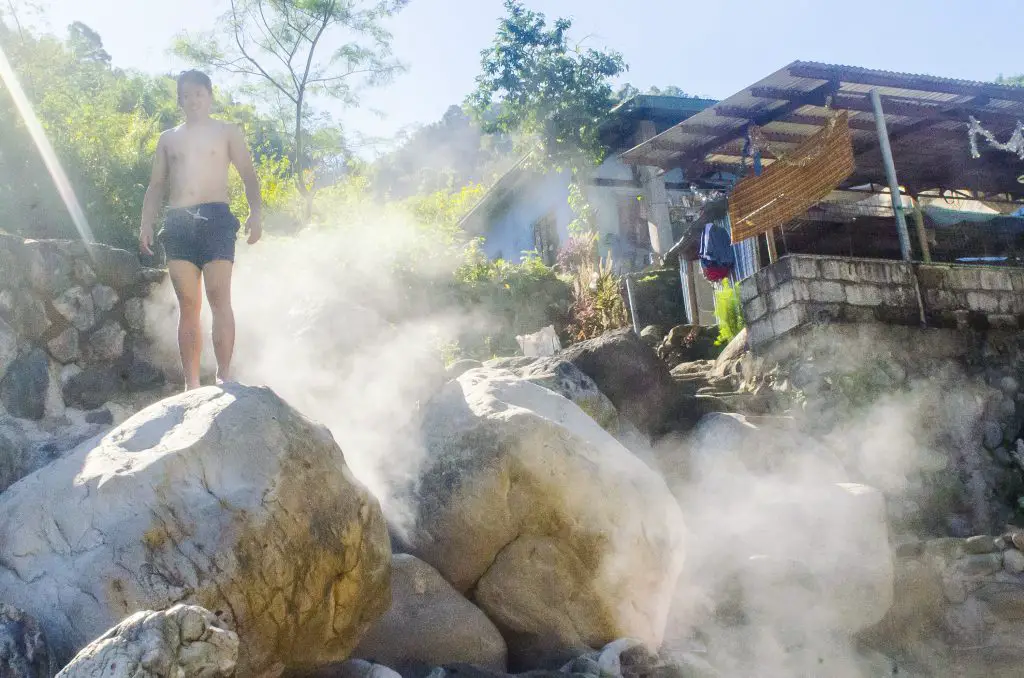 The steamy Asin Hot Spring of Tuel, Tublay.