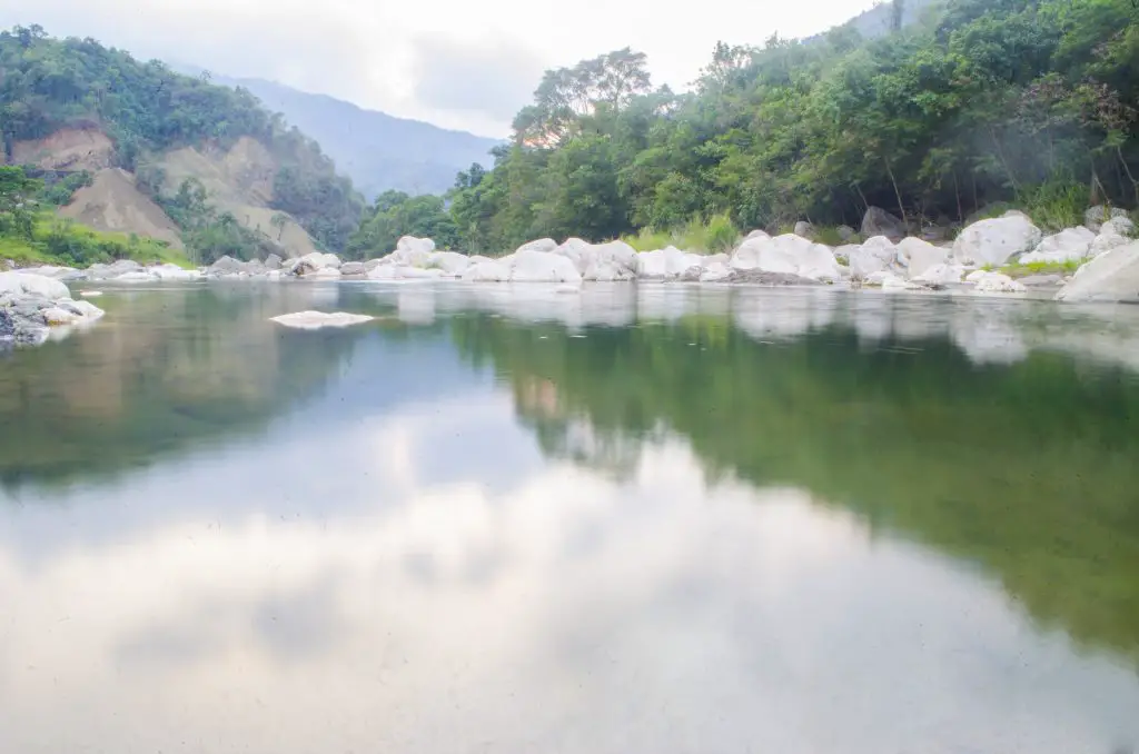 A natural pool along the Tuel River in Tuel, Tublay