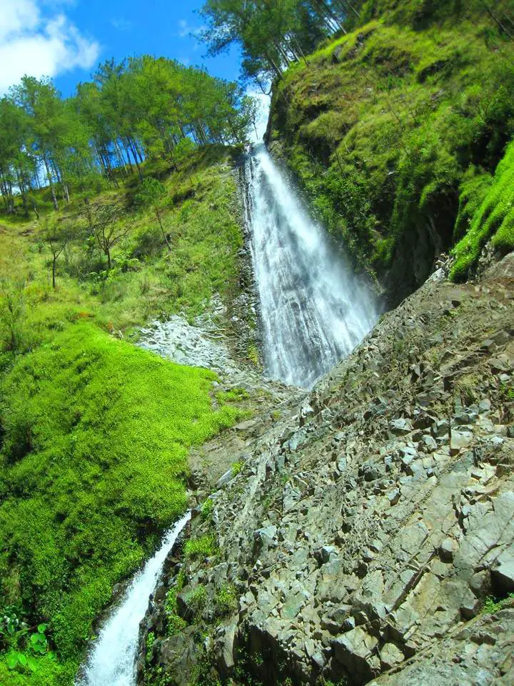 Paradise Falls is one of the most beautiful falls in the Philippines