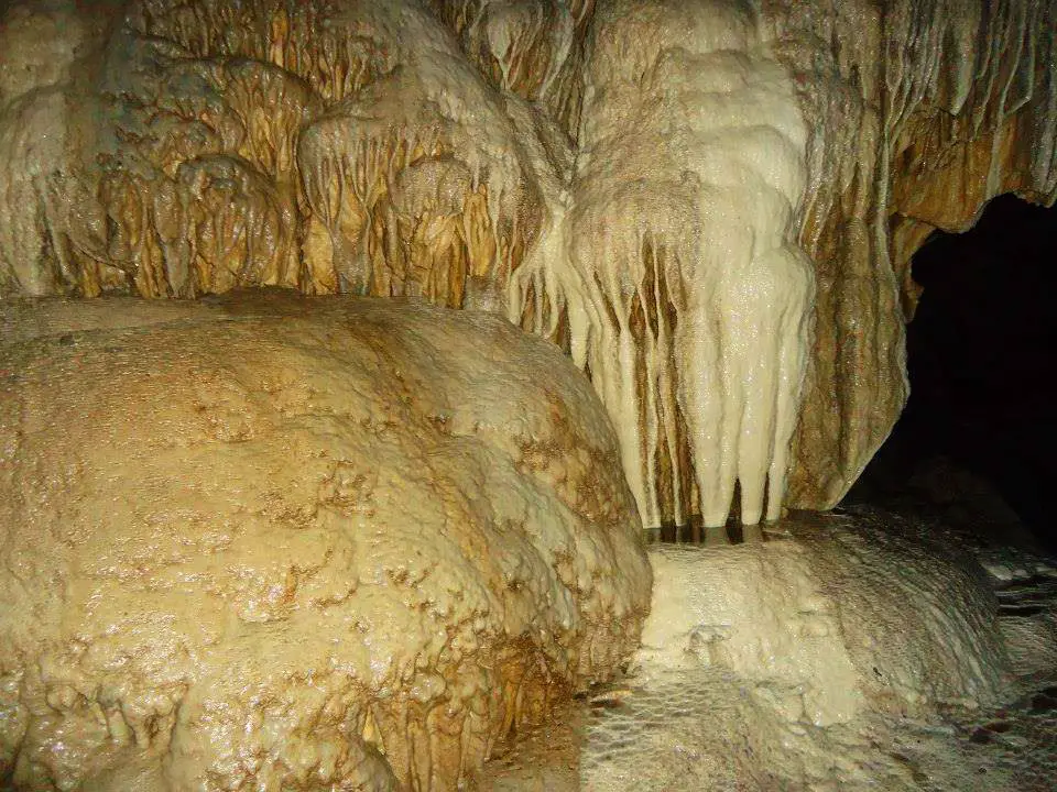 Benguet Tourist Spots (Bengangao Cave)