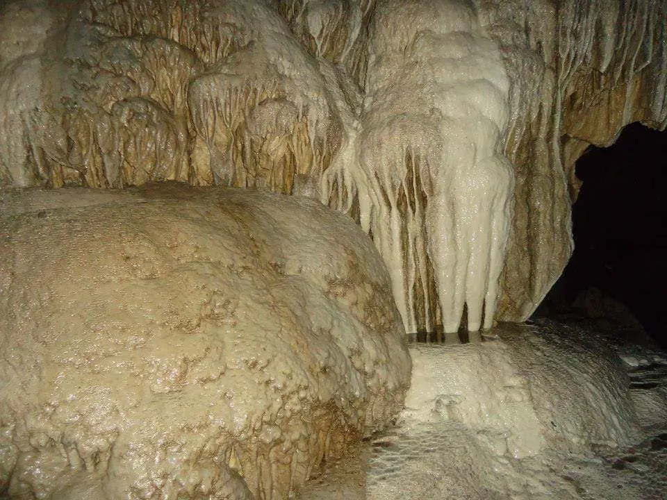 Bengangao Cave in Ambongdolan, Tublay, Benguet.