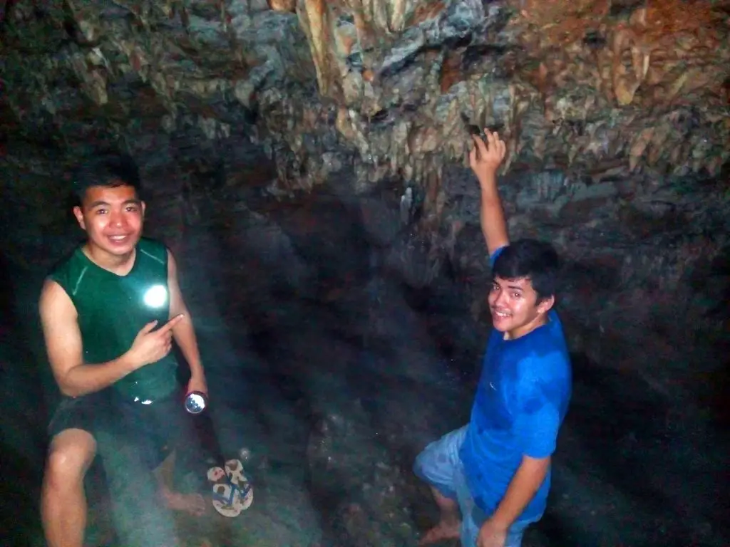 Bengangao Cave in Ambongdolan, Tublay, Benguet.