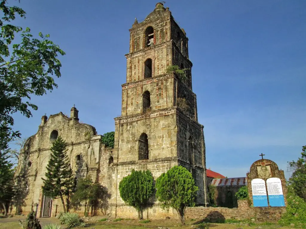 tourist spots in santiago isabela