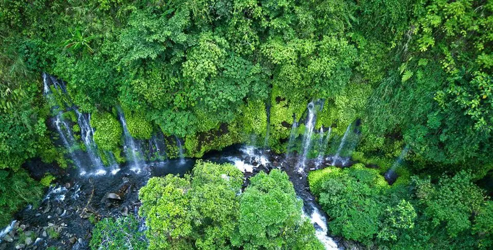 travel brochure picture in mindanao