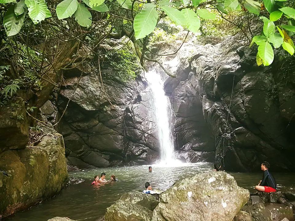 quezon province beach tourist spot