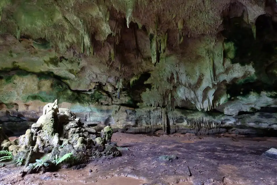 Balobok Rock Shelter is one of Tawi Tawi tourist spots.