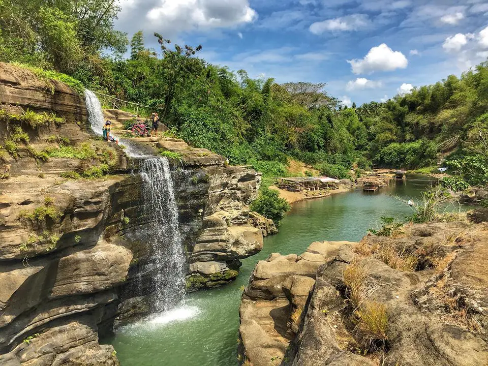 tourist spot in silang cavite