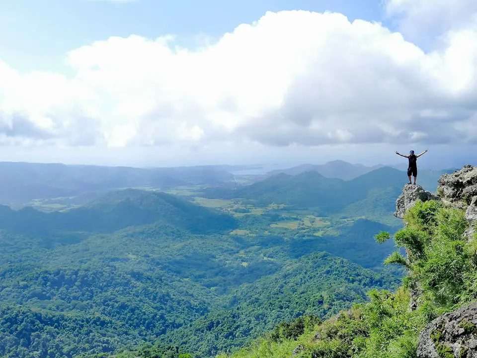 tourist spot in cavite philippines