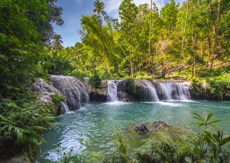 Cambugahay falls is one of the most famous Siquijor tourist spots